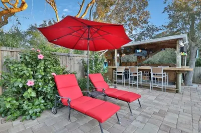 Island Retreat - Backyard Oasis w/Pool/NEW Hot Tub/Tiki Bar