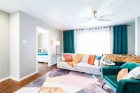 55% Monthly special price W 4rooms W 3 fullbath W walk to College