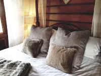 Romantic Log Cabin Hotels in Corwen