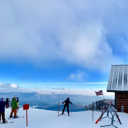 Centrally located, a Beautiful Landmark House for an ideal Family Getaway!