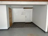 E&K Harbor Inn 1 bedroom Suite on lake Michigan in downtown Baileys Harbor