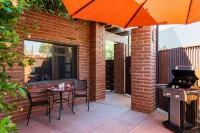 Desert Poppy Villa- Romantic Getaway