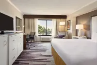 DoubleTree by Hilton Hotel Milwaukee - Brookfield Hotels in 