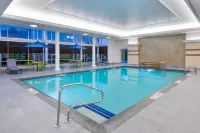 Hampton Inn & Suites Buffalo Downtown - Pools