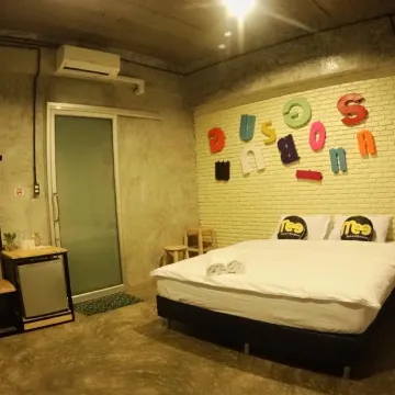 Mee Bed and Breakfast - Housity