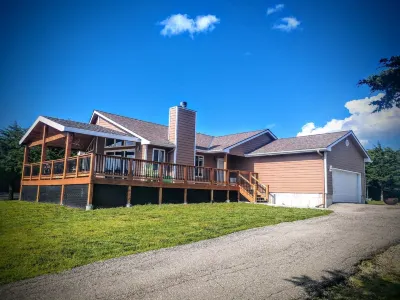 Room for large family at Milford Lake, Kansas