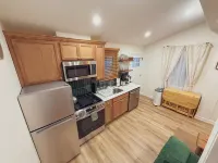 Stylish 2BR 1BA Apt - Steps To Beach & Boardwalk - Quality Vacation in Wildwood