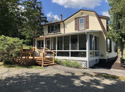 Watkins Glen Wine Trail Homestead