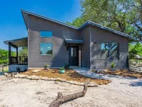 Haven House - Beautiful Getaway Home near Guadalupe River State Park Hotels in Spring Branch