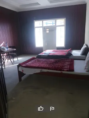 Hotel Happy Heart & Restaurant Hotels in Malam Jabba