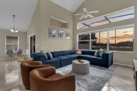 Sunset Views by Pool & Lake – Close to Disney + Weekly Discount for Early Birds