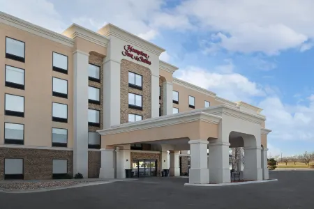 Hampton Inn & Suites Lynchburg Отели в г. Форест