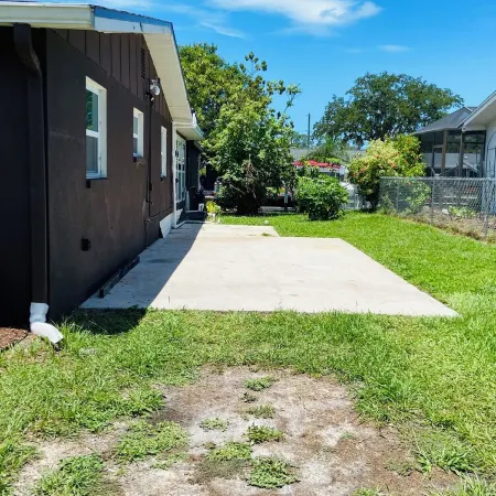 Family & Fisherman Friendly Pool Home- Gulf Access Dock, Bikes, Games & Kayaks