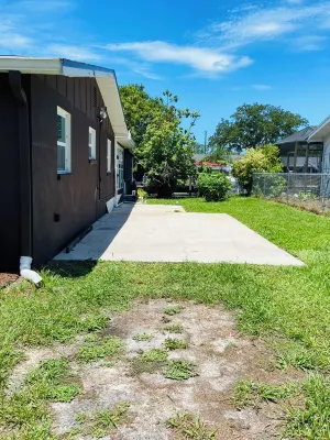 Family & Fisherman Friendly Pool Home- Gulf Access Dock, Bikes, Games & Kayaks