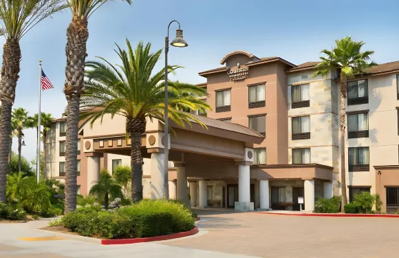 安大略省安大略米爾斯麗怡酒店