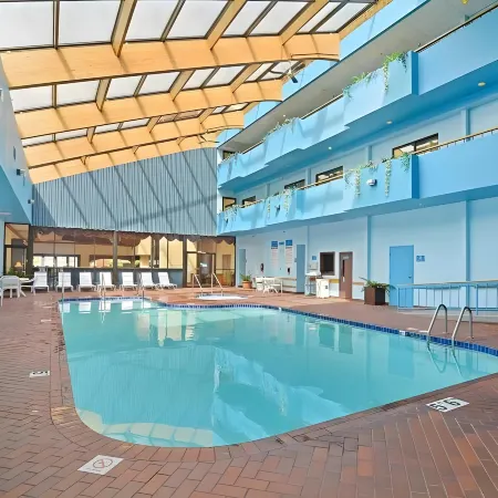 The Inn on Maritime Bay, Ascend Hotel Collection