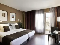 Hotel Medium Valencia - balcony