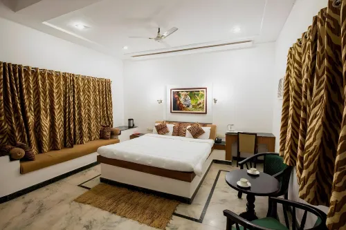 Grand Tiger Resort Hotels in Manjitola