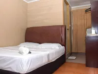 67th Boulevard Pension House Hotels in Clarin