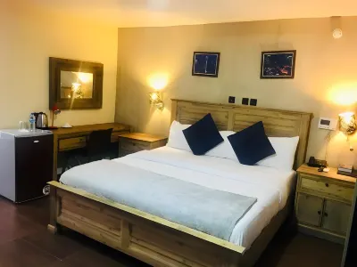 Villa ToscanaHotels Hotels near Avista Beach Resort Lekki