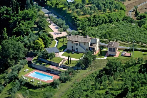 Fattoria di Colleoli فنادق في Palaia