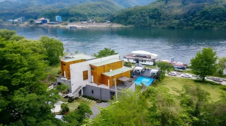 Mmm Pension Отели рядом с достопримечательностью «Edelweiss»