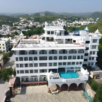 Regenta Central Mewargarh, Near Biological Park