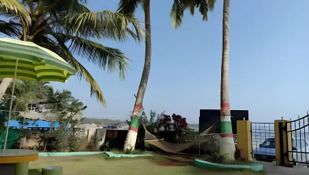 Coconut Cottage, Malvan Отели рядом с достопримечательностью «tarkarli beach malvan»