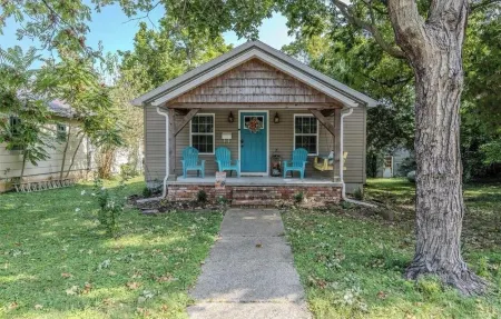 Bland Avenue Bungalow - charming home built in 1937, centrally located