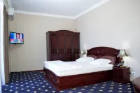 Bokhtariyon Hotel