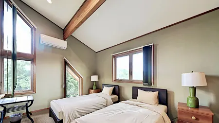 Seattle House Отели в г. Кимицу