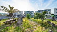 Jeju Hi Mom Kids Family Pension Black Hotels in Seogwipo-si