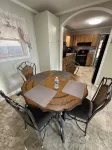 Southern Charm Retreat! WiFi, Grill, Downtown Burnsville! Walk to everything!