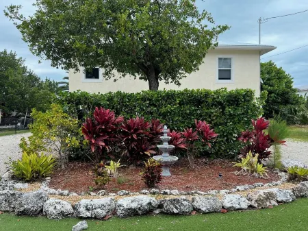 Serene family retreat on exclusive Duck Key Island!