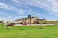 Cobblestone Hotel & Suites - Waynesboro - 2-Star