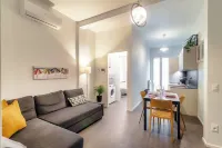 Luci A Lago - by Myhomeincomo Hotels in Uggiate con Ronago