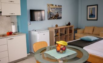 Dynasta Central Suites