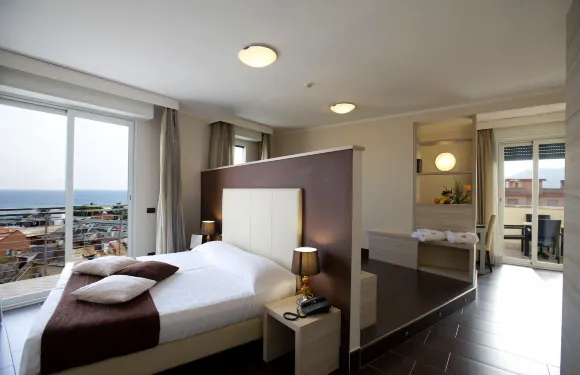 埃克塞爾E公寓式酒店