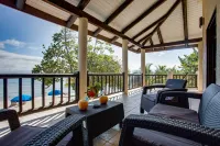 Mariposa Belize Beach Resort فنادق في Maya Beach