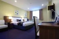 Park Squire Motor Inn & Serviced Apartments Hôtels à proximité de : The Member's Lounge @ Reggio Calabria Club