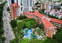 Hotel Camino Real - Pools