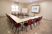 潘普哈公寓式飯店