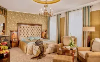 Weinromantikhotel Richtershof فنادق في مولهايم
