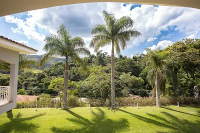 Pousada Nefelibatas Các khách sạn ở Monte Sião