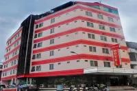 Plaza Hotel Harco Mangga Dua Hotels near Millenium