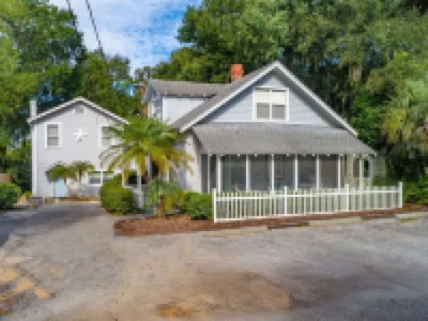 Historic Tremain Cottages Hotels in Mount Dora