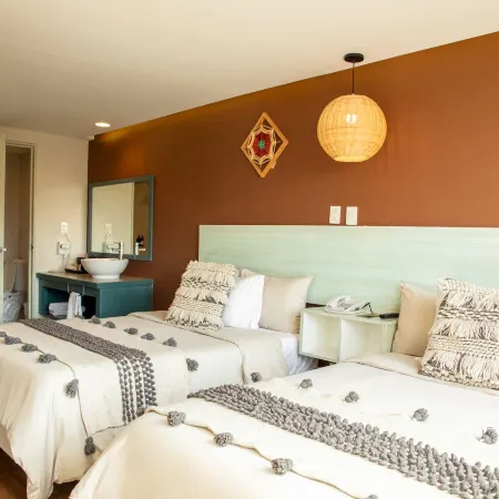 Hotel B Urban Xaman by Fontán Reforma