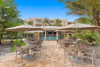 Island View 1BR Residence With Balcony
