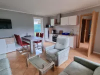 Reihenhaus am Gross Labenzer See, Klein Labenz Hotels in Warin