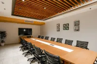 كريشناز كورتيارد - هوتل آند كونفينشن